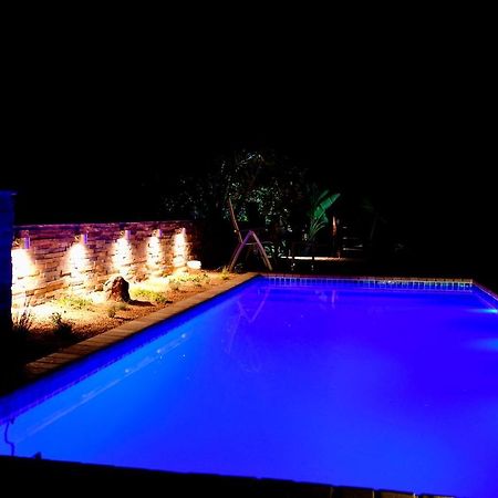 Normarie'S Guesthouse วิลเดอร์เนส ภายนอก รูปภาพ